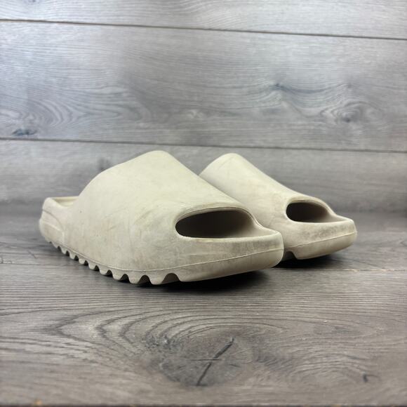 Adidas Yeezy Slides Men's Size 8 Bone Tan Slip On Open Toe Sandals Kanye West - Picture 1 of 12
